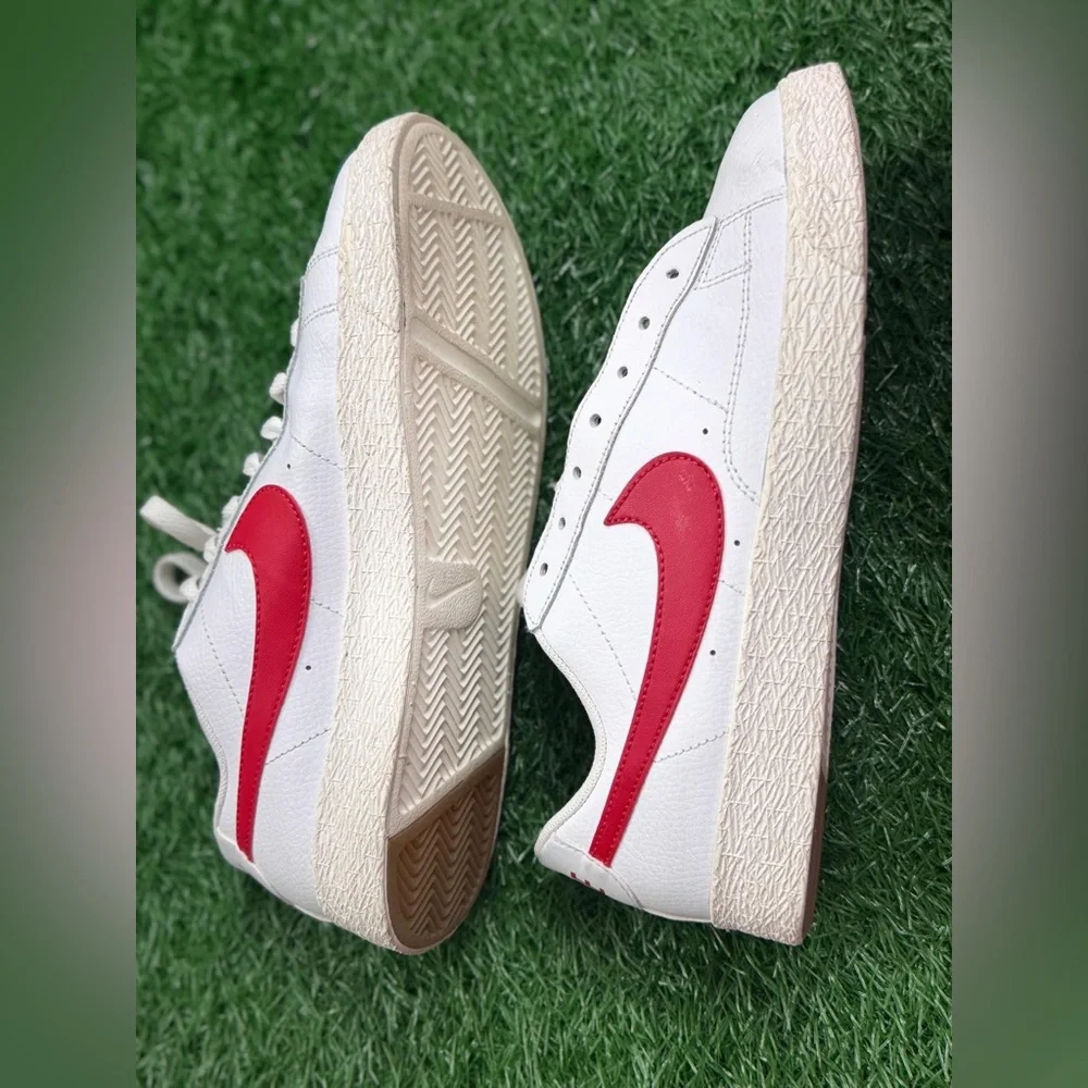 Nike Blazer Low‎ GS CZ7106 100 Sz 6Y White University Red-Sail